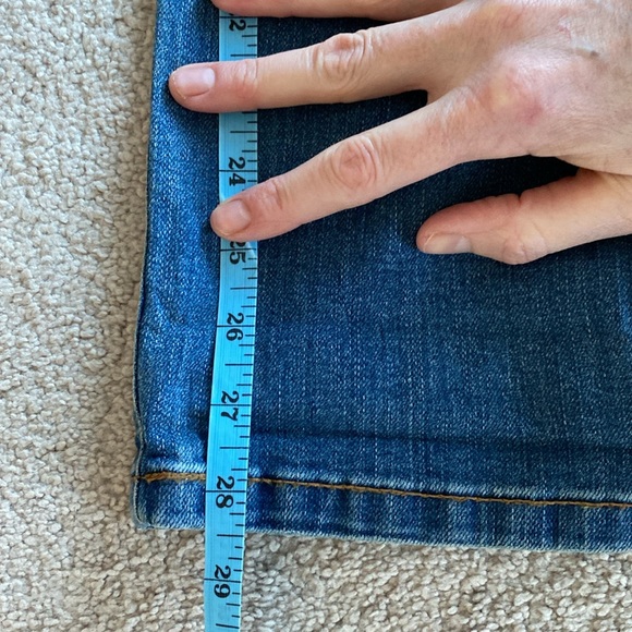 Dynamite jeans. With rips and roll ups. Size 28” in excellent condition - Picture 10 of 10